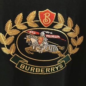 Burberry logo tee very rare. Size XL